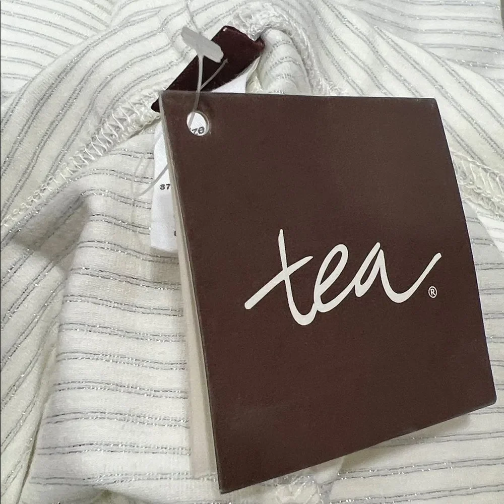 Tea Collection Cream and metallic silver striped leggings New size 6
